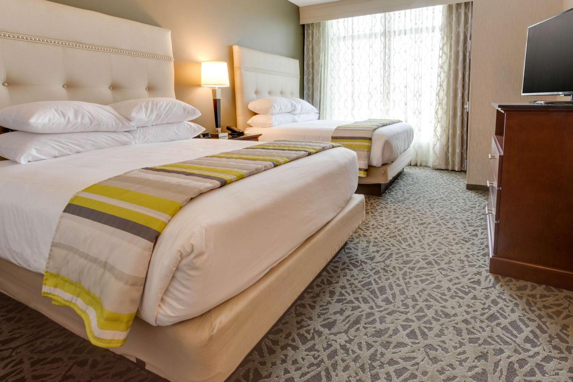 Drury Inn & Suites Pittsburgh Airport Settlers Ridge المظهر الخارجي الصورة