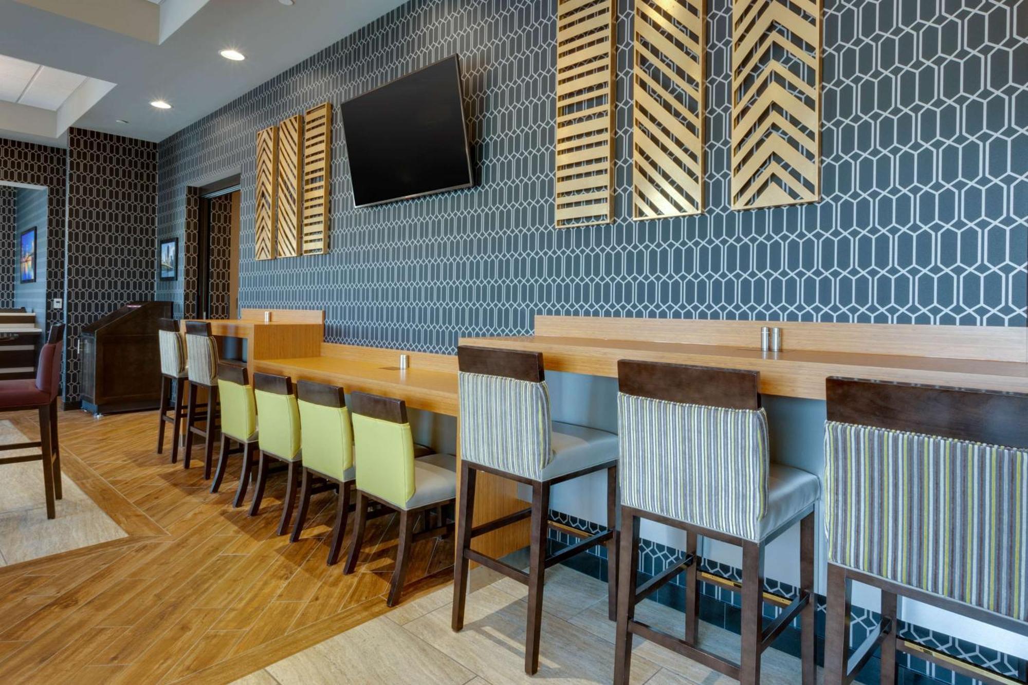 Drury Inn & Suites Pittsburgh Airport Settlers Ridge المظهر الخارجي الصورة